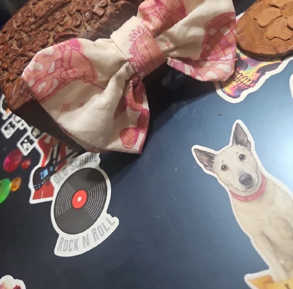 Hand Crafted Pet Collar Bow Tie Cowgirl Accent NEW
